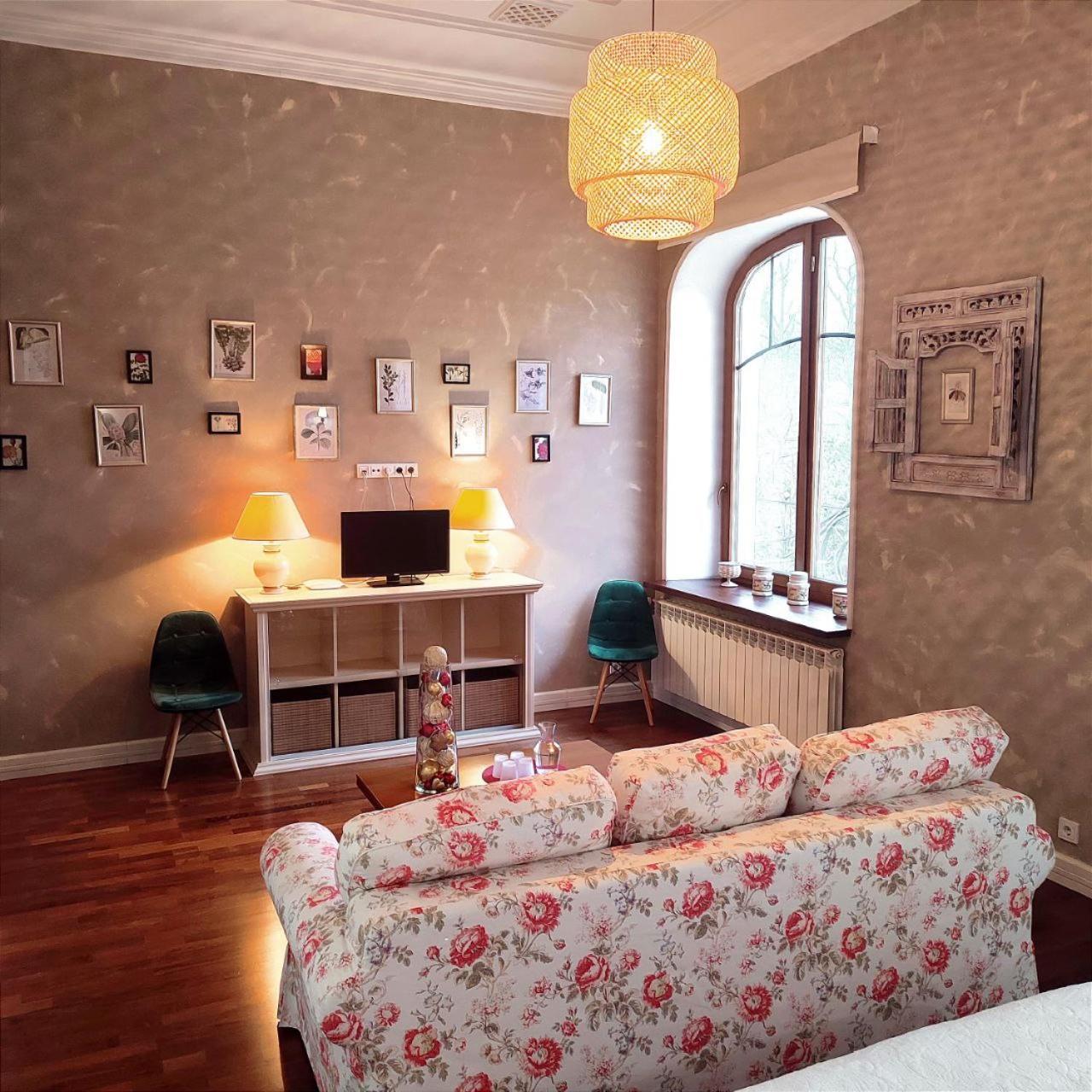 Henri Benoit Maison D'Hotes Гостьовий Будинок Horenka エクステリア 写真